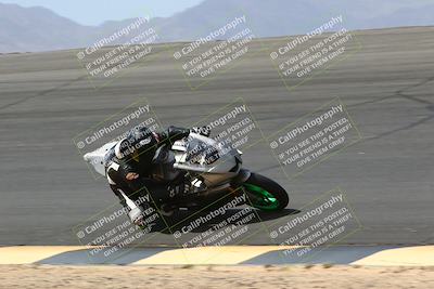 media/Apr-10-2022-SoCal Trackdays (Sun) [[f104b12566]]/Bowl (11am)/